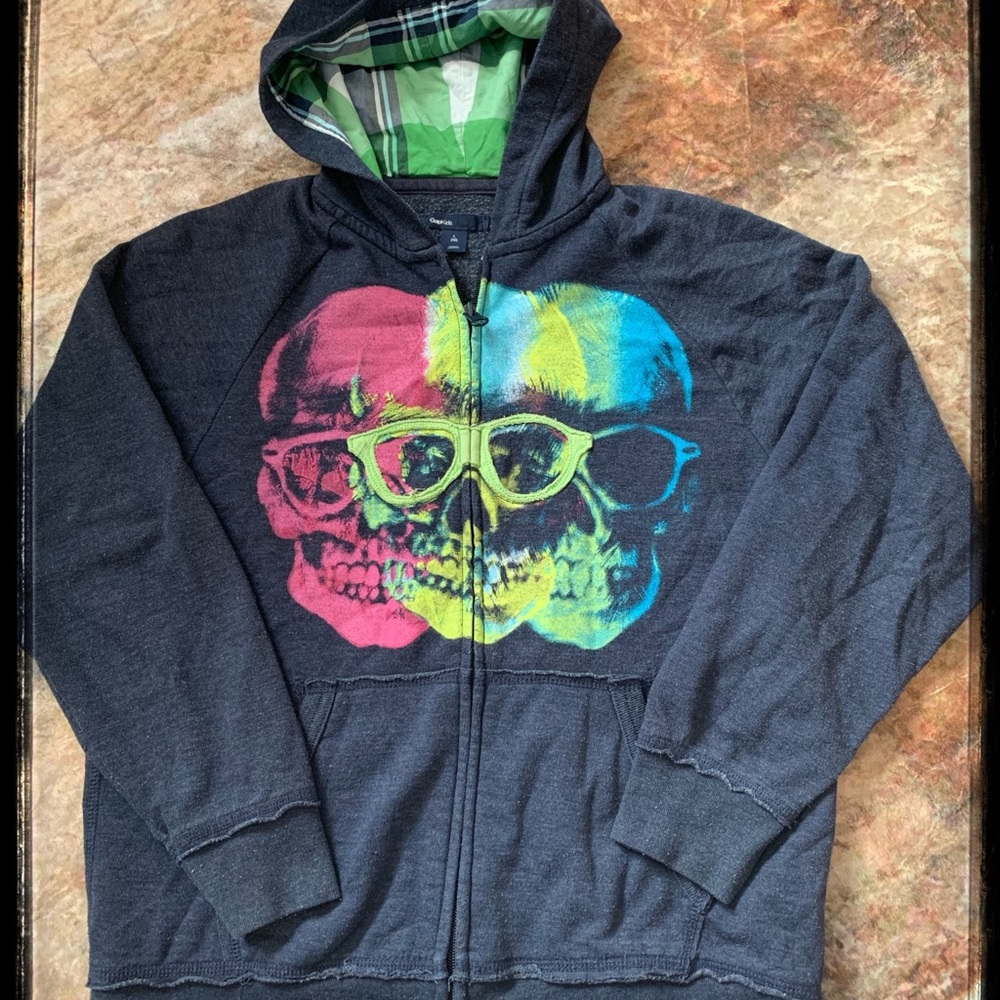 Nice ! used unisex sweater